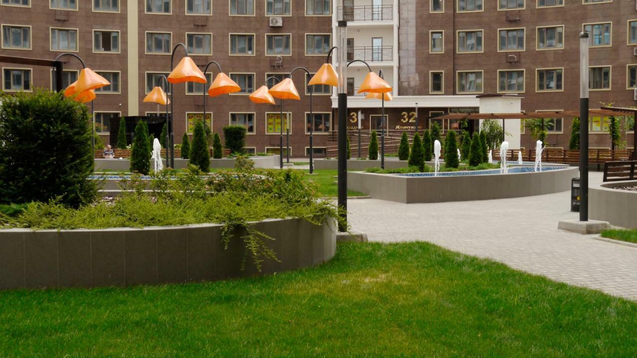 Аппартаменты В Аркадии С Панорамой Моря! Oldenburg Bagian luar foto